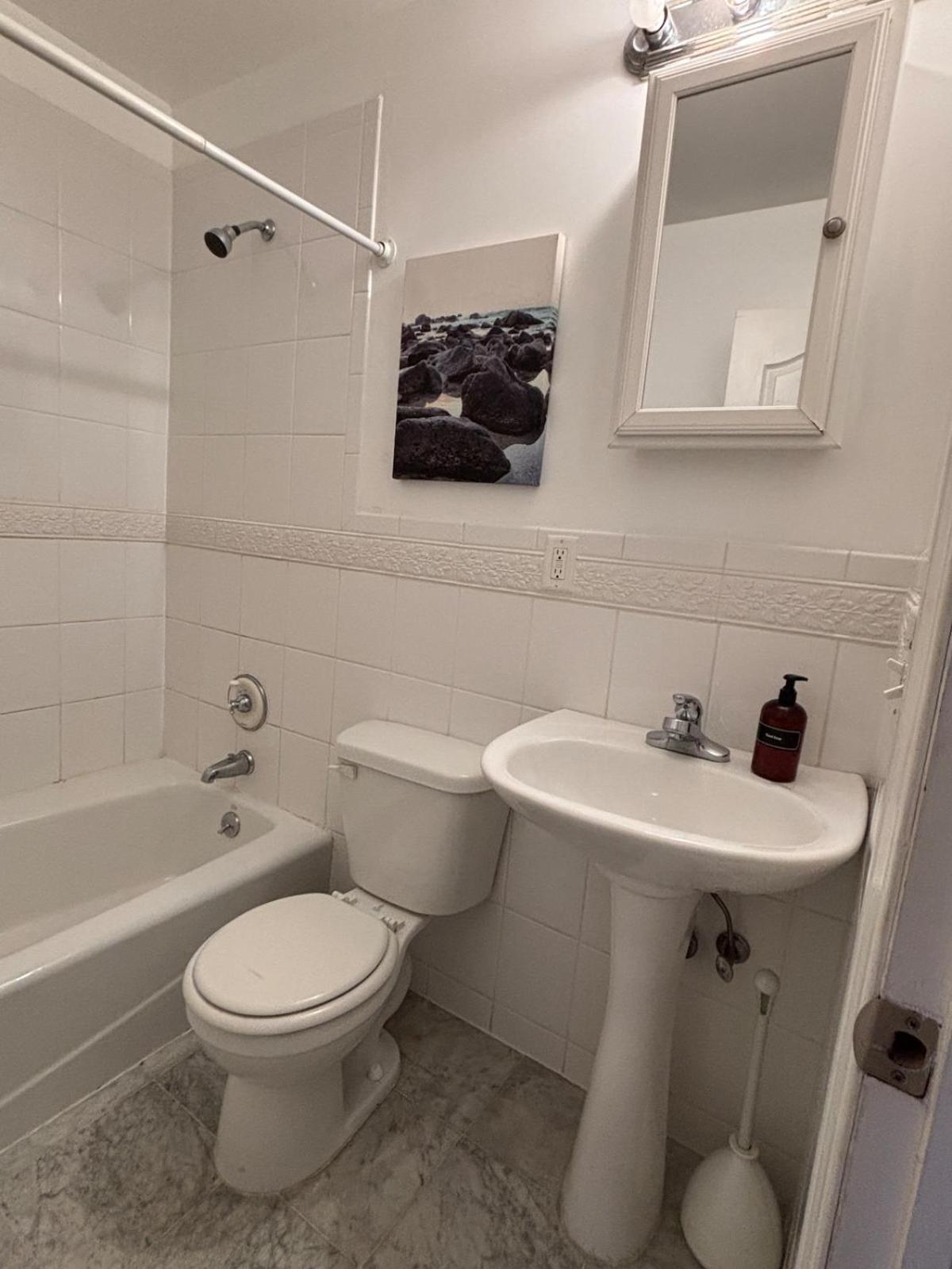 Private Bedroom And Private Bath New York Exterior photo